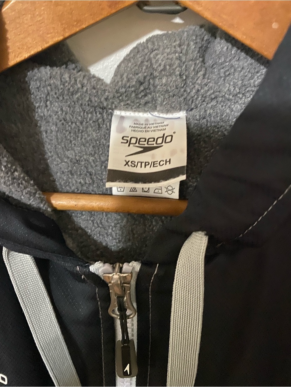 Speedo Swim Parka XSmall XS Unisex Black Gray Fleece-Lined Hooded Jacket - Picture 3 of 11